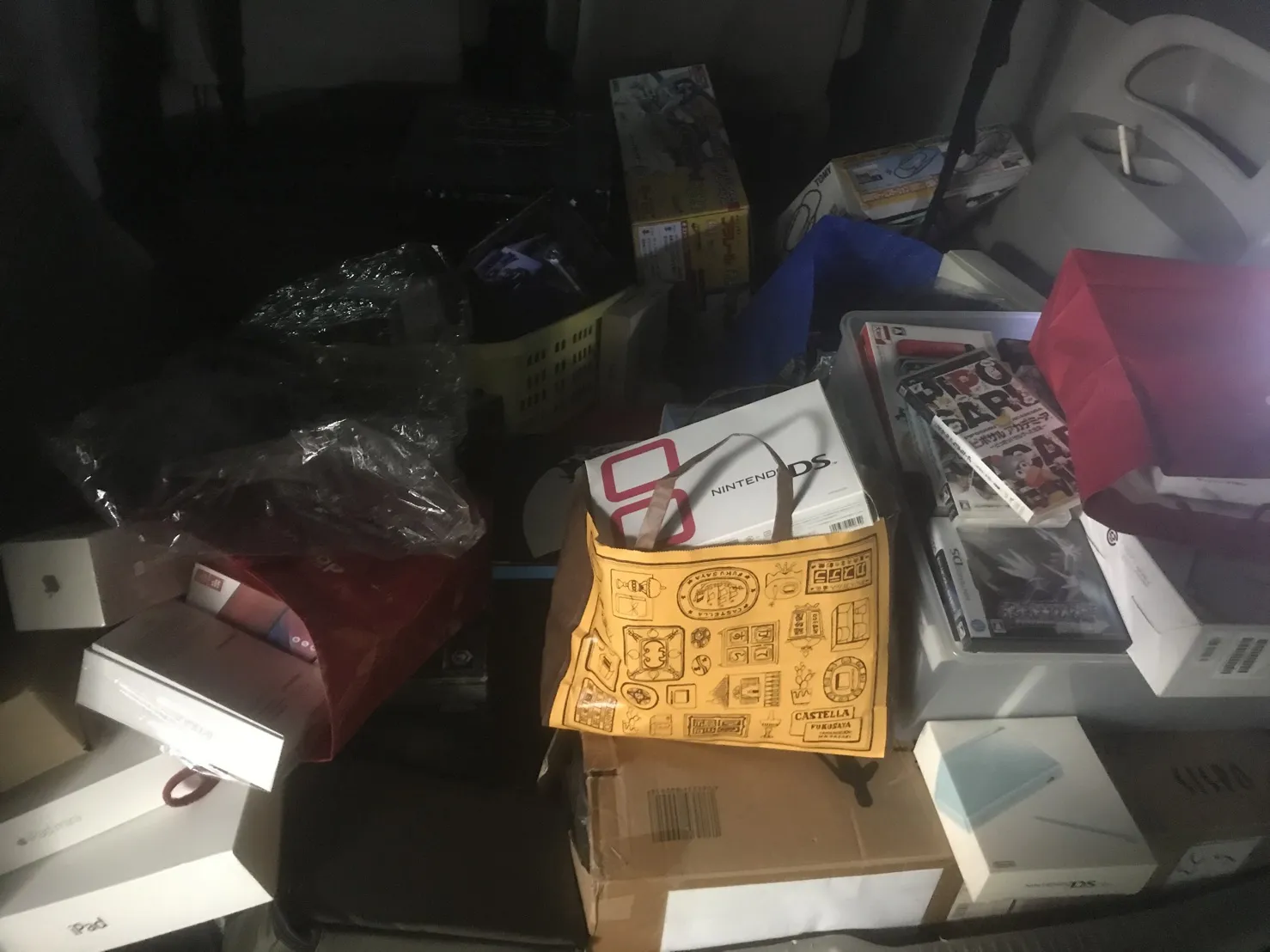 お引越しに伴う日用雑貨などの整理