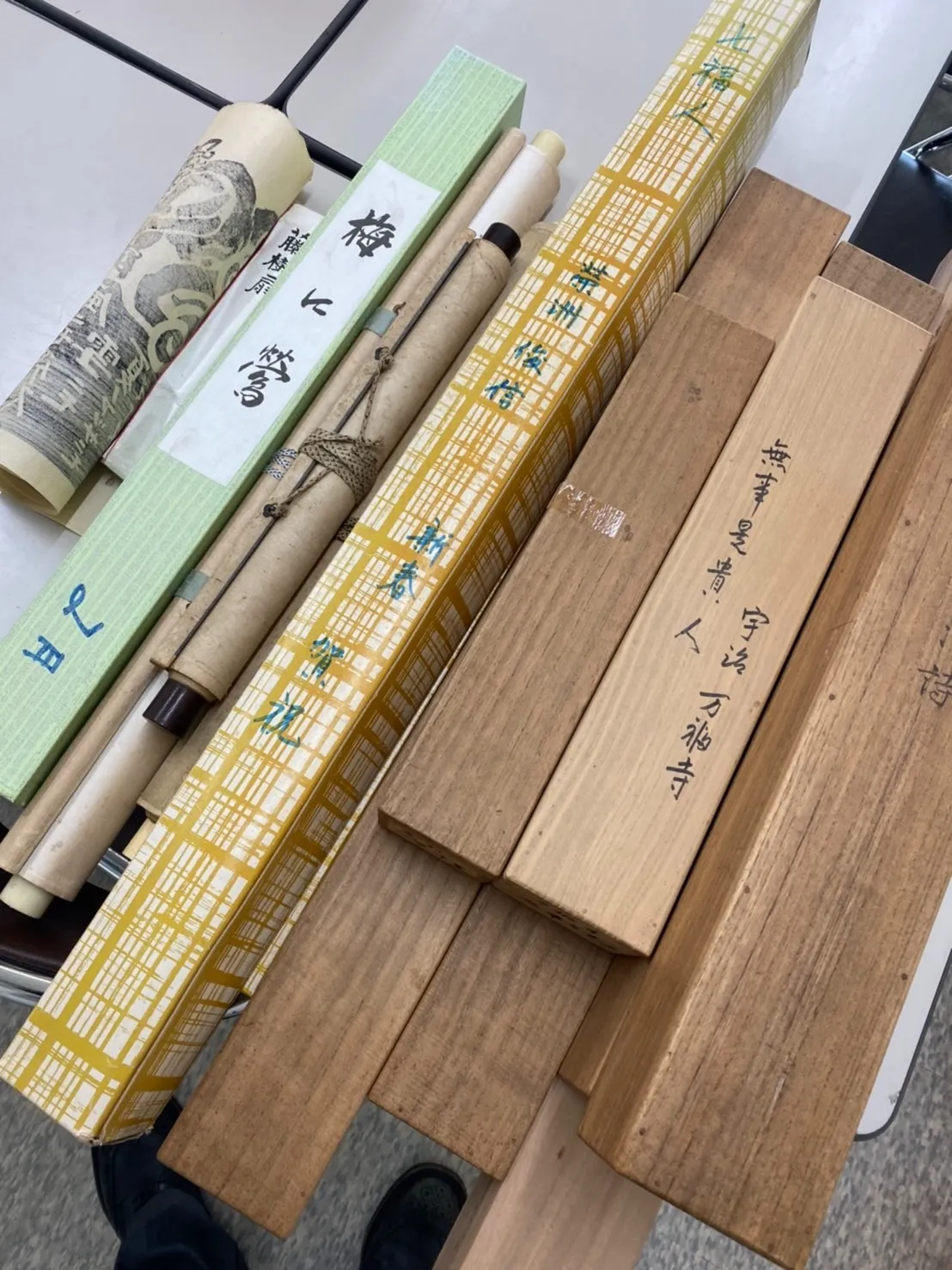 実家整理中に出てきた掛軸